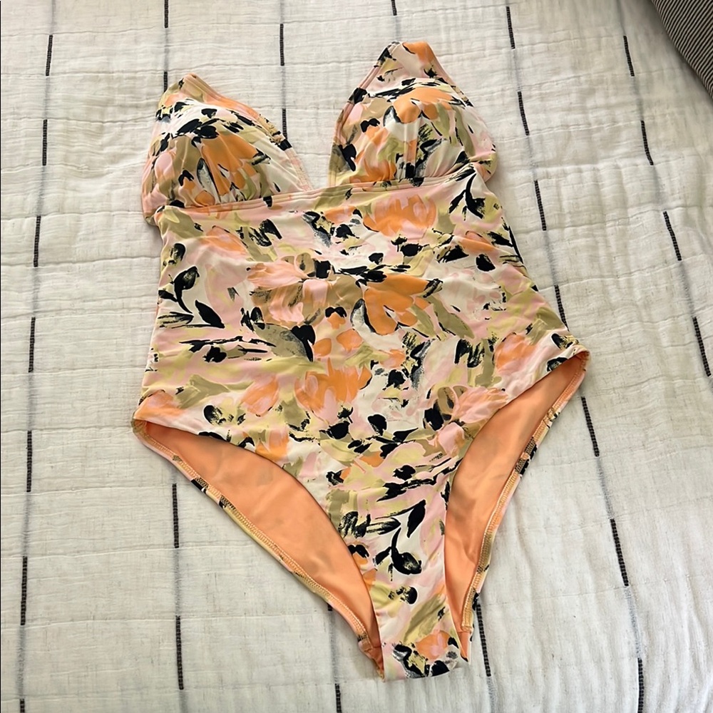 Vera Moda Dea Print One Piece Bathing suit